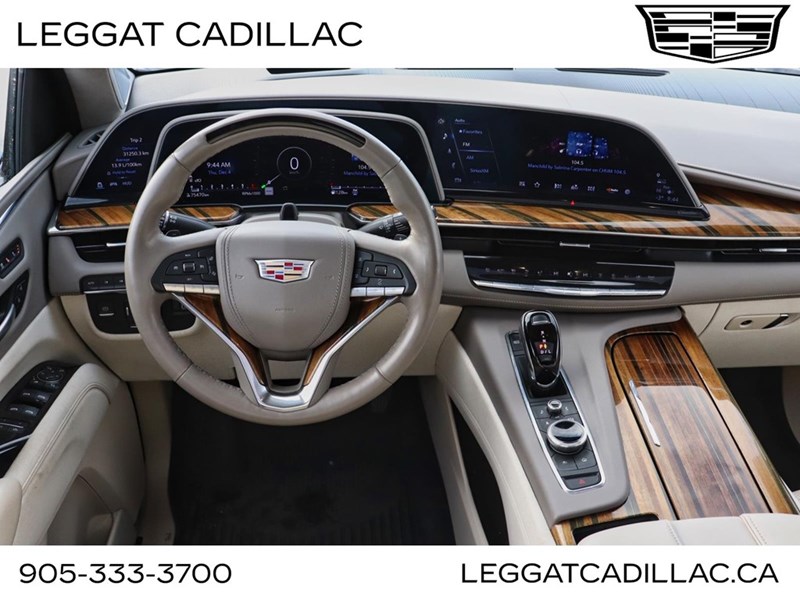 2023 Cadillac Escalade ESV 4WD 4dr Premium Luxury Platinum