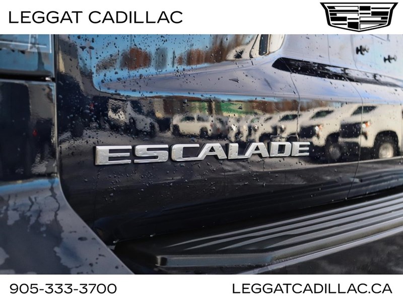 2023 Cadillac Escalade ESV 4WD 4dr Premium Luxury Platinum