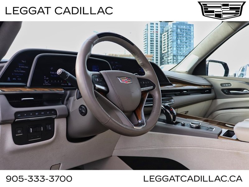 2023 Cadillac Escalade ESV 4WD 4dr Premium Luxury Platinum