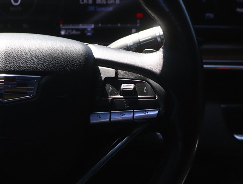 2023 Cadillac Escalade Esv 4WD 4Dr Luxury