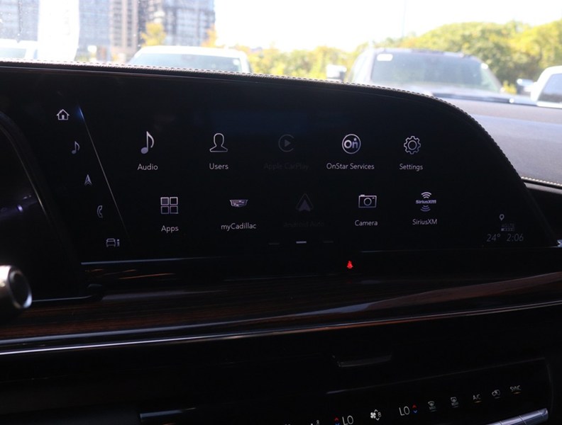2023 Cadillac Escalade Esv 4WD 4Dr Luxury