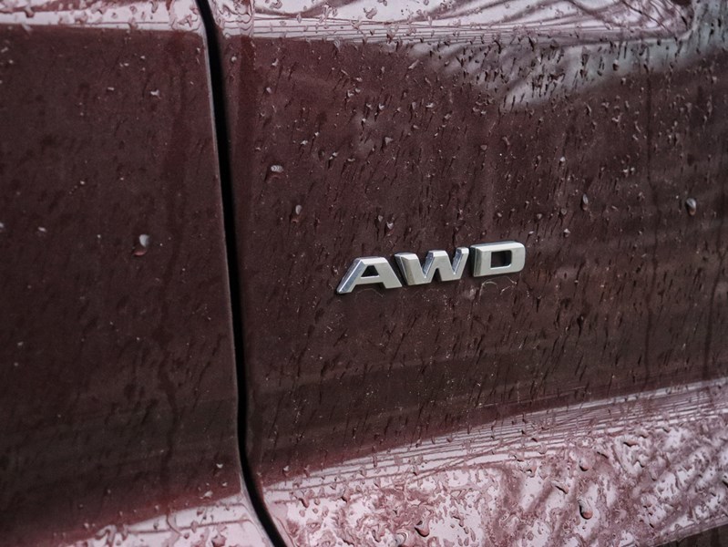 2023 Cadillac Xt4 AWD 4Dr Premium Luxury