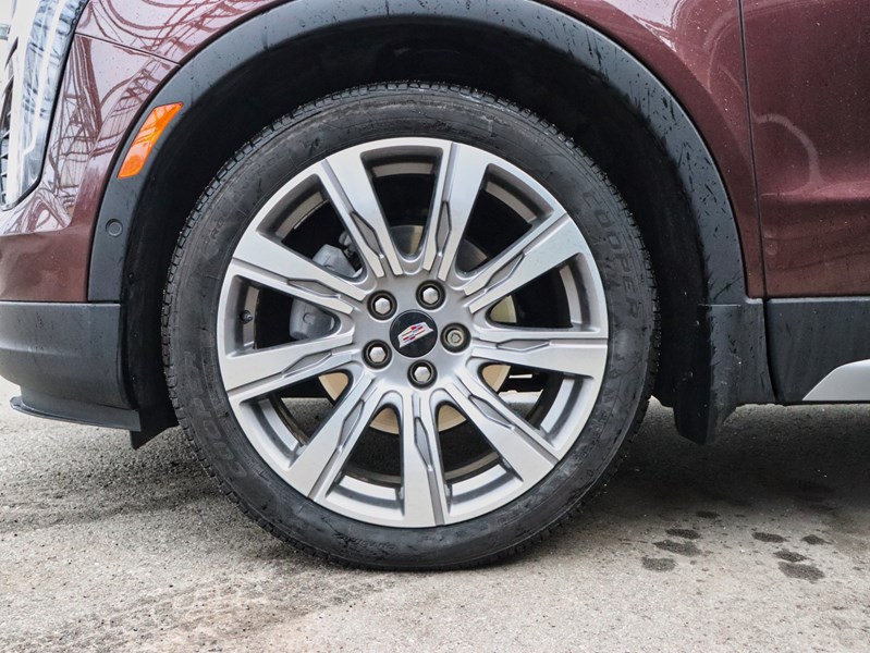 2023 Cadillac Xt4 AWD 4Dr Premium Luxury