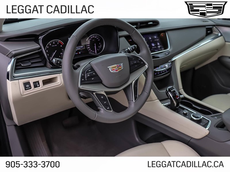 2023 Cadillac XT5 AWD 4dr Premium Luxury