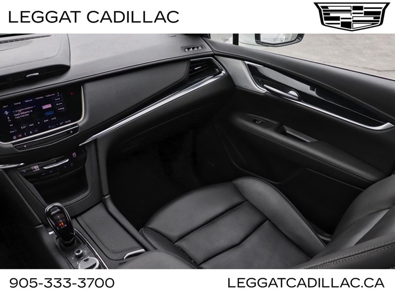 2023 Cadillac XT5 AWD 4dr Premium Luxury