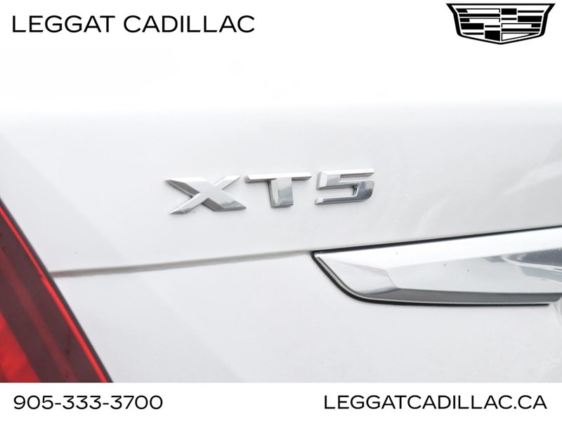 2023 Cadillac XT5 AWD 4dr Premium Luxury