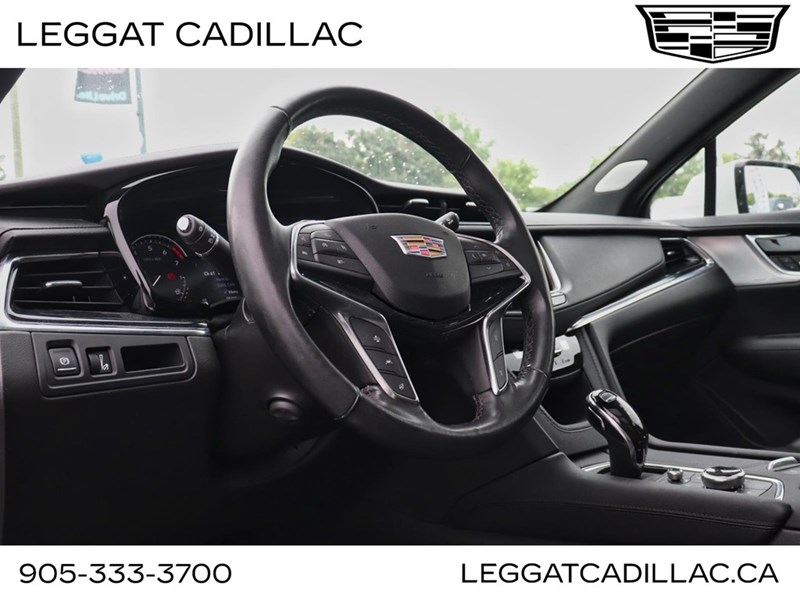 2023 Cadillac XT5 AWD 4dr Premium Luxury