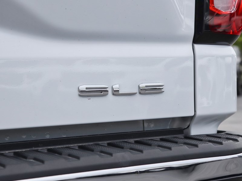 2023 GMC Sierra 1500 4WD Crew Cab 147