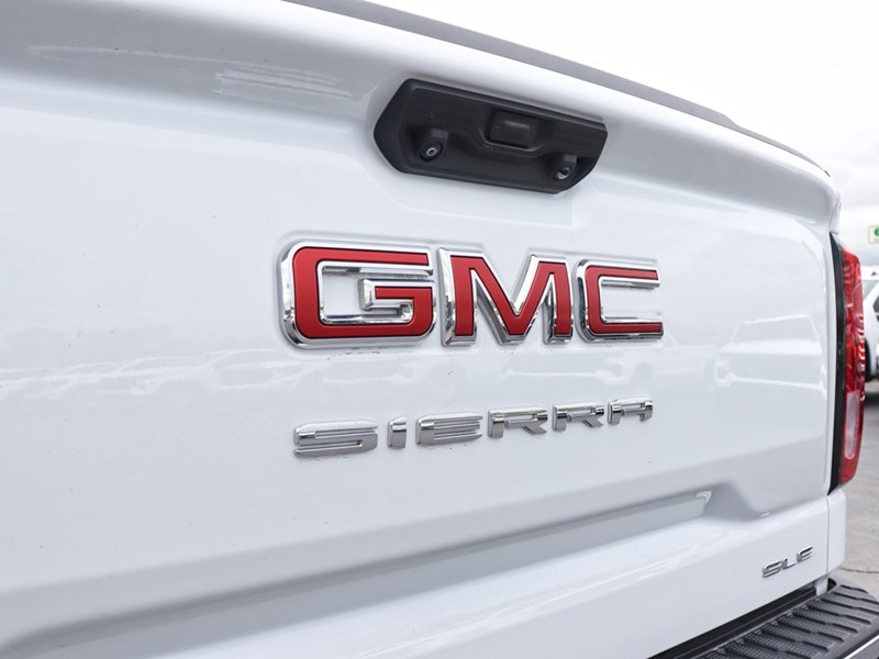 2023 GMC Sierra 1500 4WD Crew Cab 147