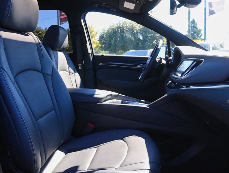 2024 Buick Enclave Essence | ST | Only12000km | 1Owner | Noaccidents