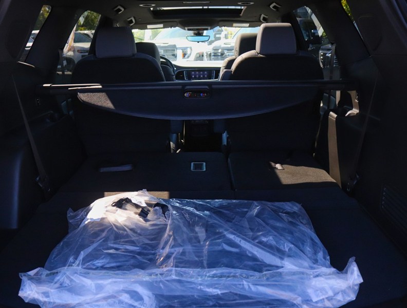 2024 Buick Enclave Essence | ST | Only12000km | 1Owner | Noaccidents