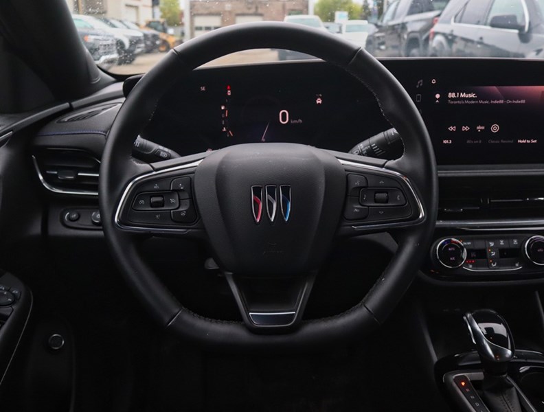 2024 Buick Envista FWD 4Dr Sport Touring