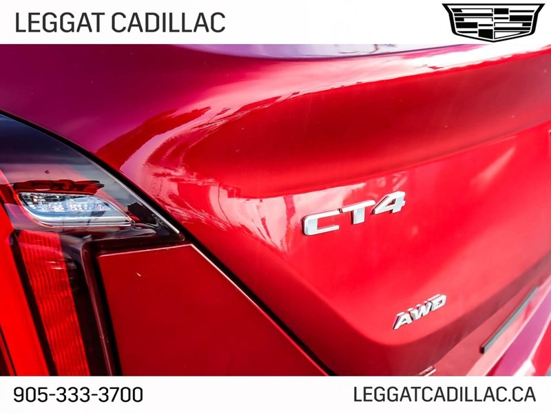 2024 Cadillac CT4 4dr Sdn Luxury