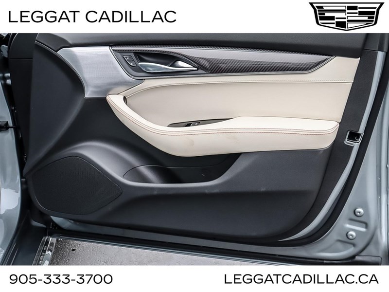 2024 Cadillac CT5-V 4dr Sdn