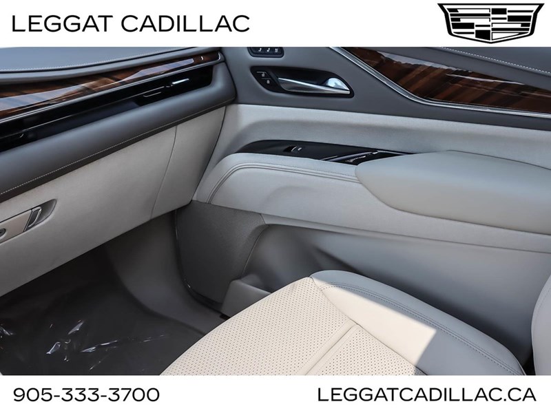 2024 Cadillac Escalade 4WD 4dr Sport Platinum