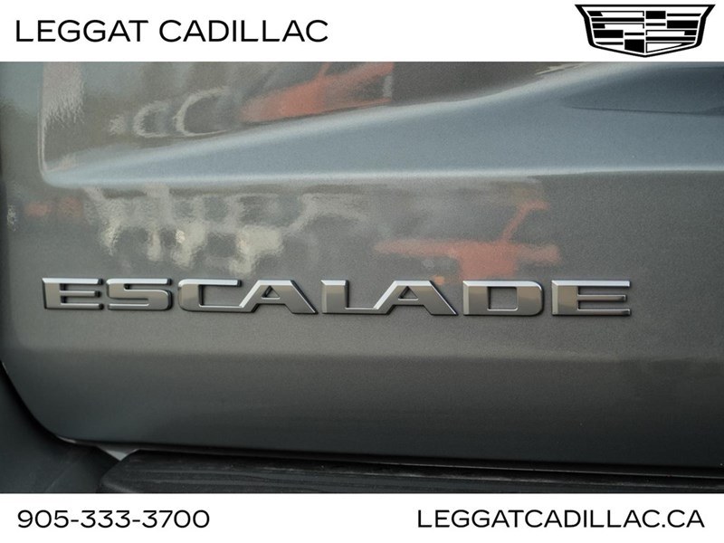 2024 Cadillac Escalade ESV 4WD 4dr Premium Luxury