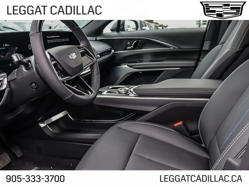 2024 Cadillac LYRIQ 4dr Luxury w/1SD