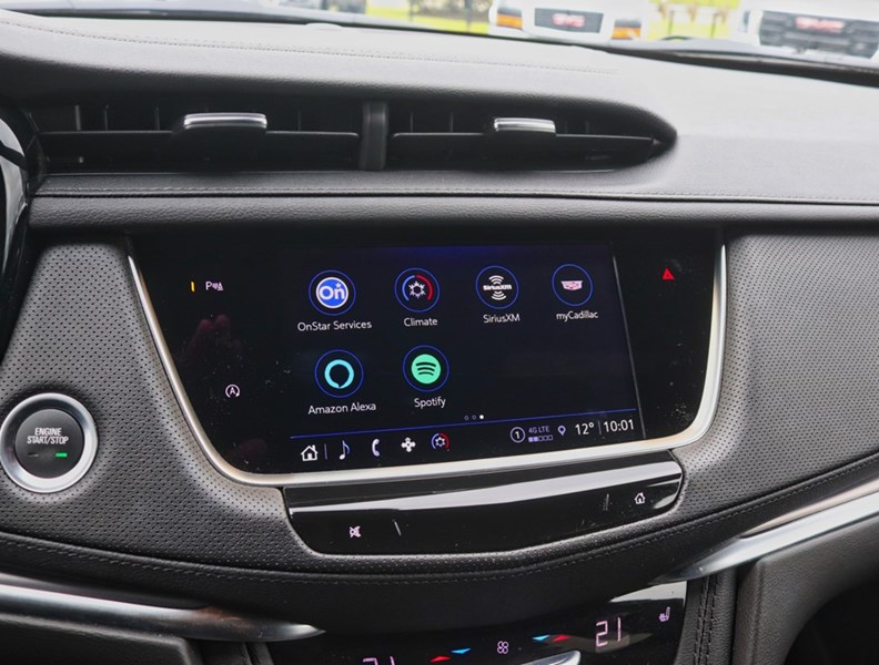 2024 Cadillac Xt5 AWD 4Dr Luxury