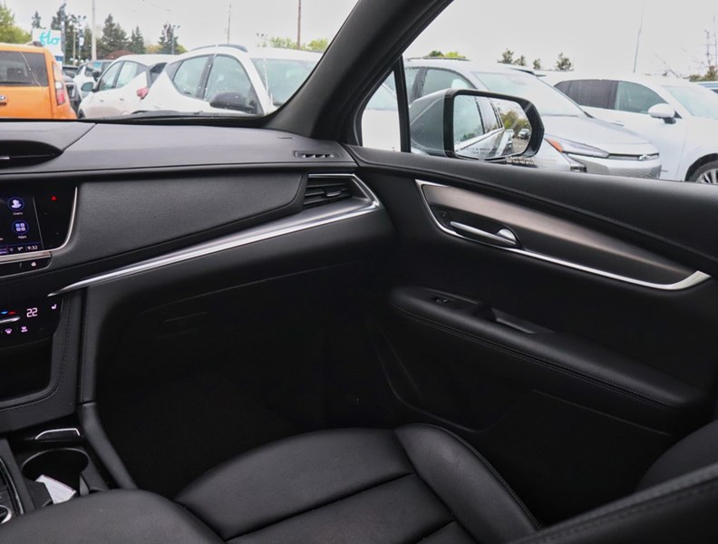 2024 Cadillac Xt5 AWD 4Dr Luxury