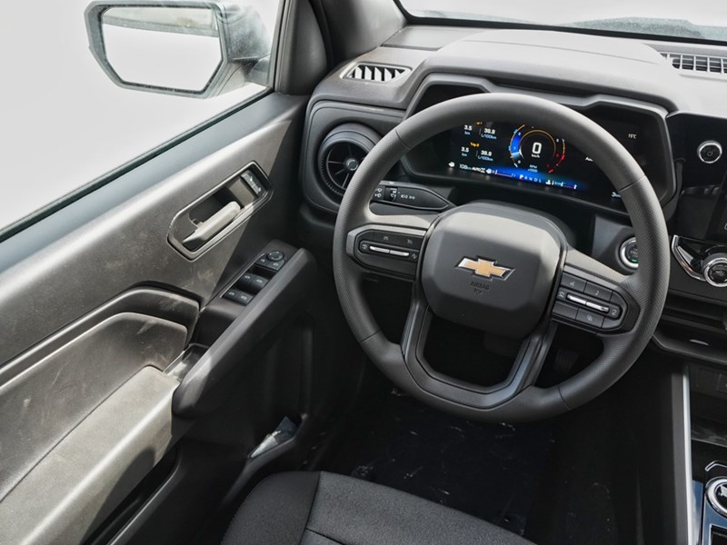 2024 Chevrolet Colorado 4WD Crew Cab WT