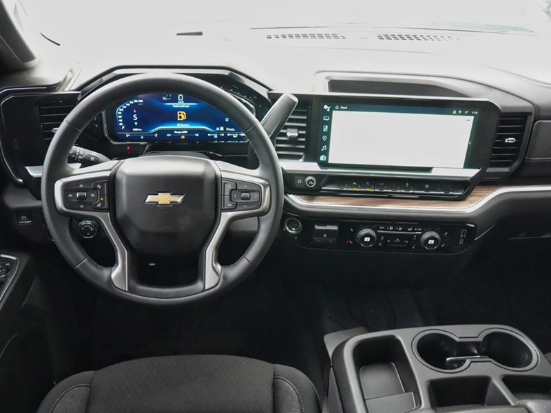 2024 Chevrolet Silverado 1500 4WD Crew Cab 147