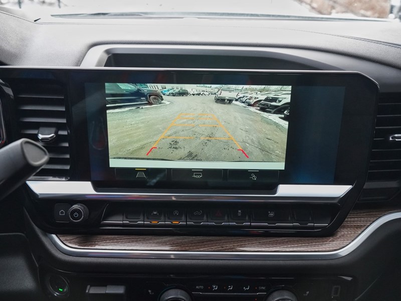 2024 Chevrolet Silverado 1500 4WD Crew Cab 147