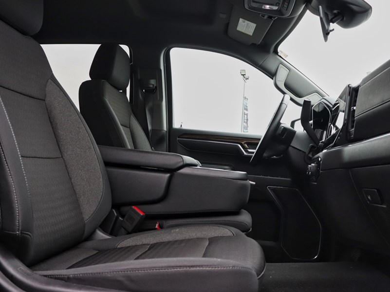 2024 Chevrolet Silverado 1500 LT | CREWCAB | 5.3L | BACKUP | CARPLAY | NOCLAIMS