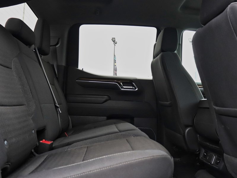 2024 Chevrolet Silverado 1500 LT | CREWCAB | 5.3L | BACKUP | CARPLAY | NOCLAIMS