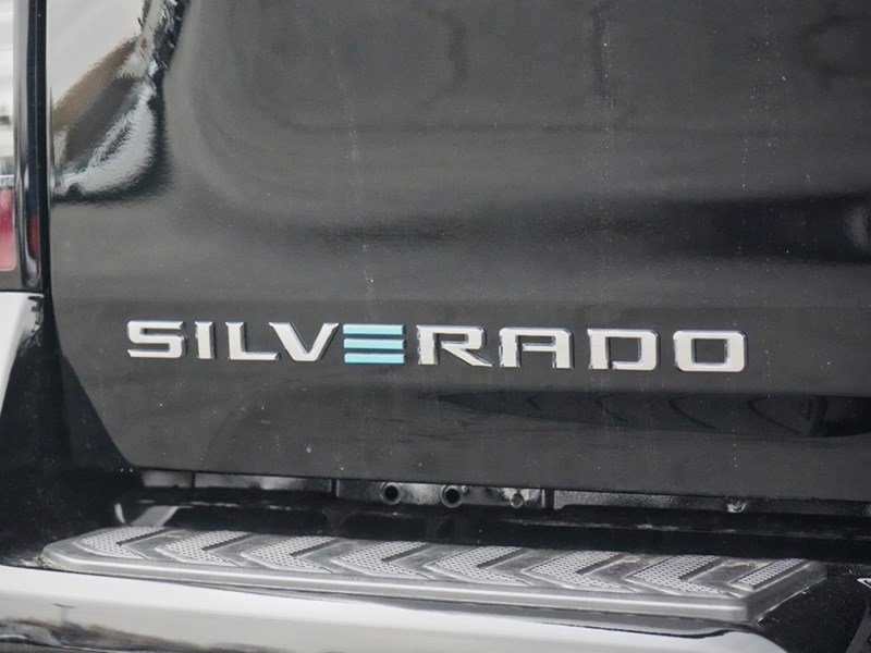 2024 Chevrolet Silverado EV e4WD Crew Cab RST