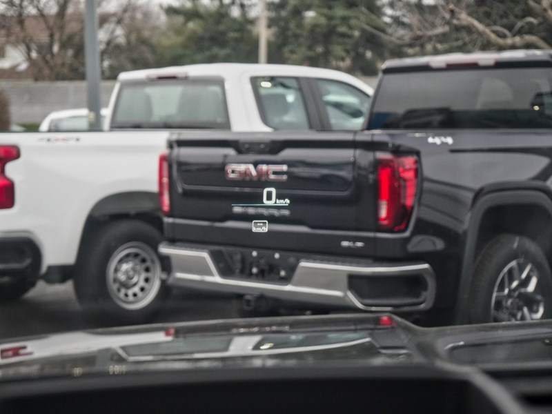 2024 Chevrolet Silverado EV e4WD Crew Cab RST