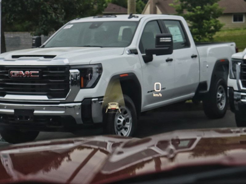 2024 GMC Sierra 1500 DENALI | ONLY21000KMS |TECHPKG | DIESEL | TONNEAU