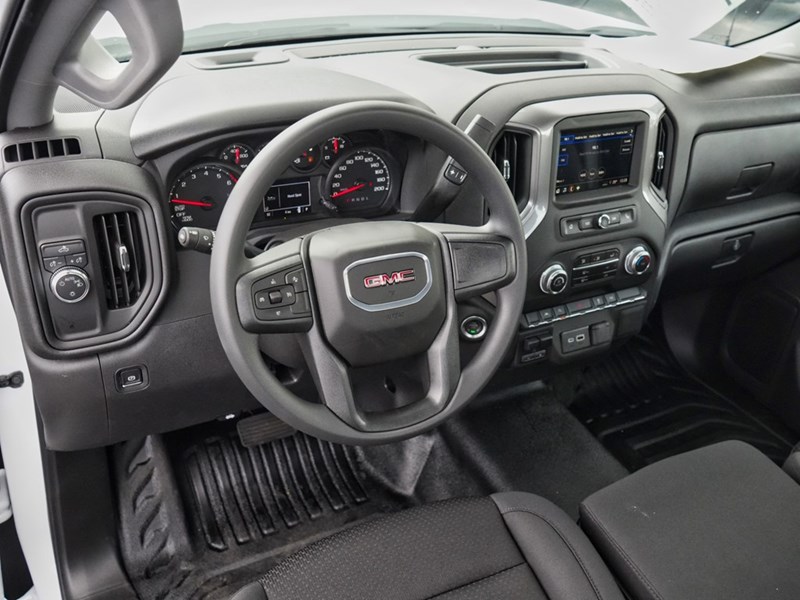 2024 GMC Sierra 1500 2WD Reg Cab 140