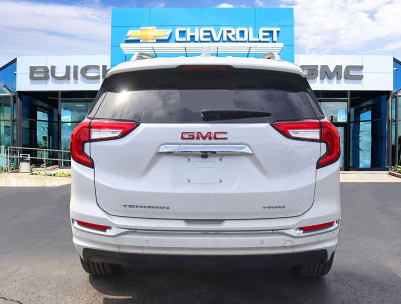 2024 Gmc Terrain AWD 4Dr Denali