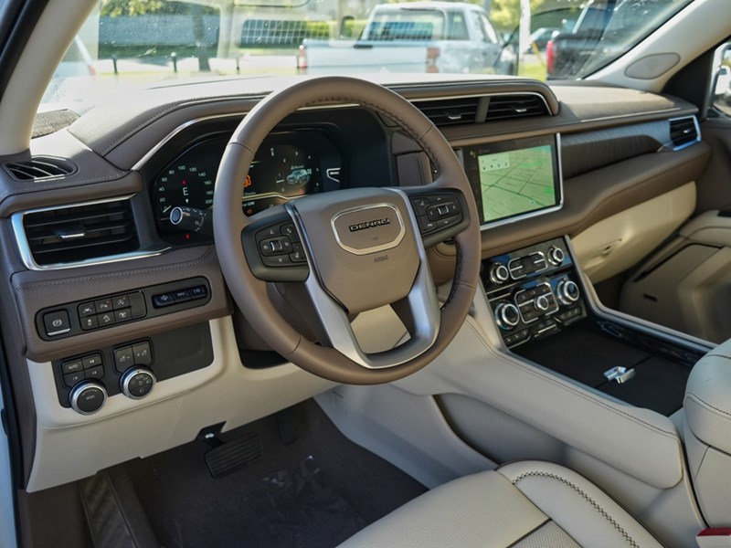2024 GMC Yukon XL 4WD 4dr Denali