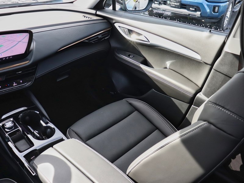 2025 Buick Envision AWD 4dr Avenir