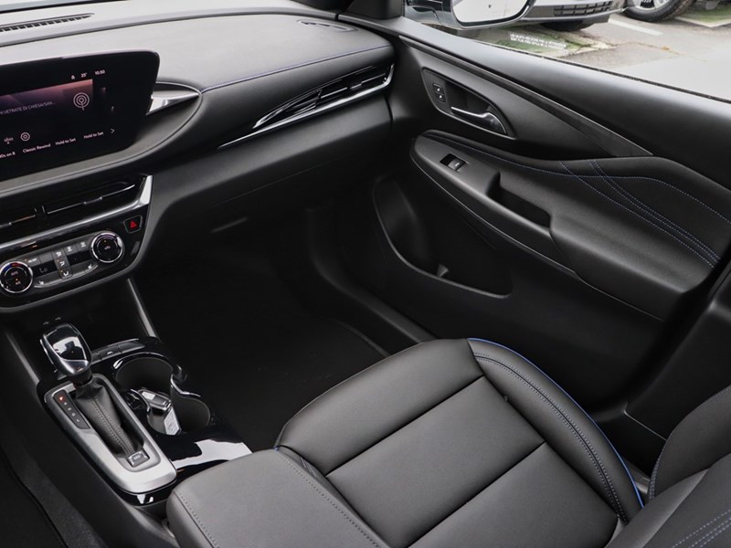 2025 Buick Envista FWD 4dr Sport Touring
