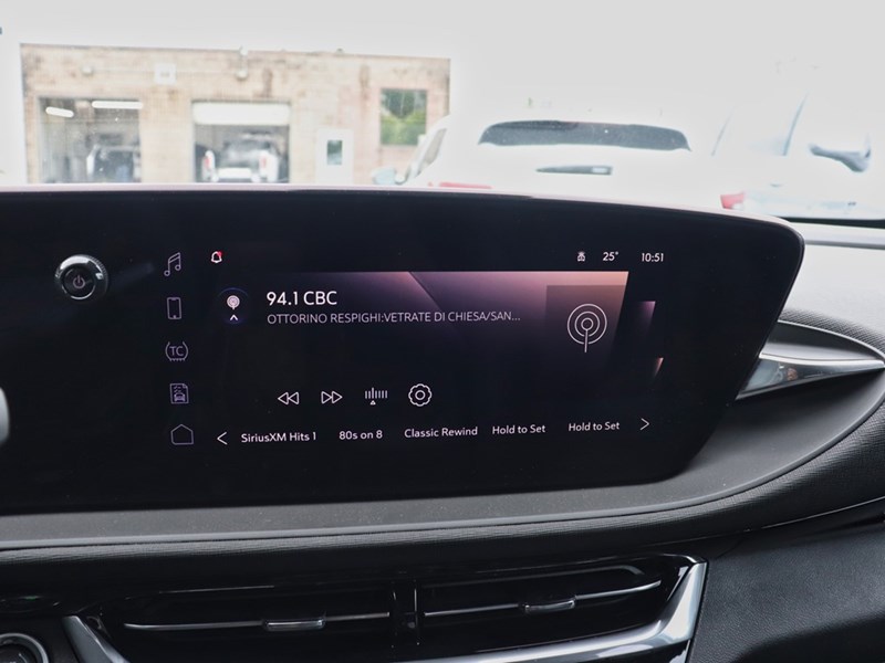 2025 Buick Envista FWD 4dr Sport Touring