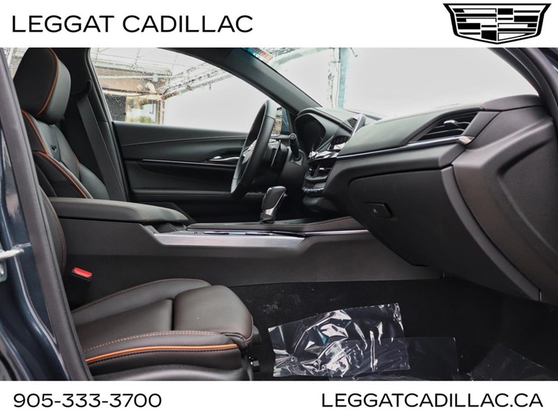 2025 Cadillac CT4 4dr Sdn Sport