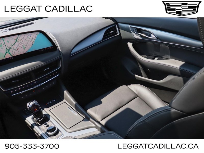 2025 Cadillac CT5 4dr Sdn Premium Luxury