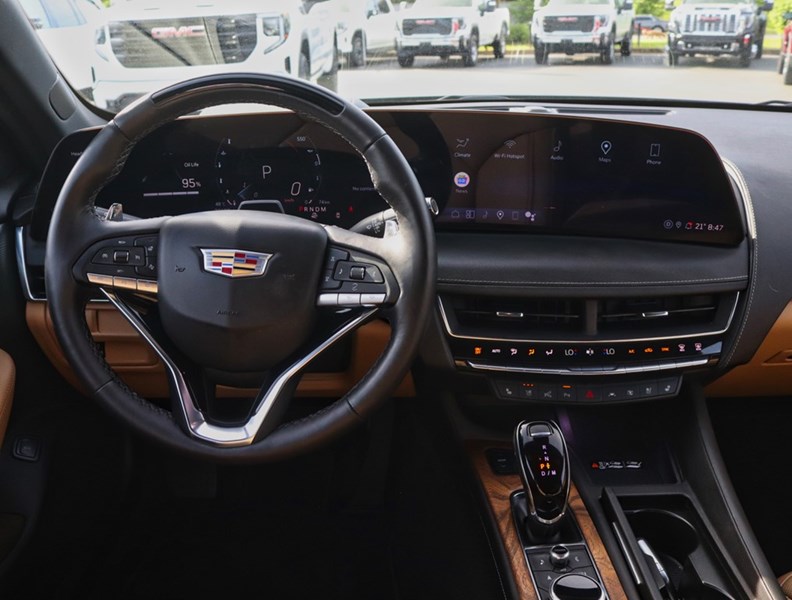 2025 Cadillac Ct5 4Dr Sdn Premium Luxury