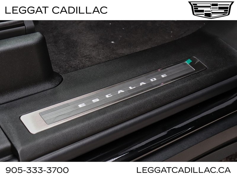 2025 Cadillac Escalade 4WD 4dr Premium Luxury