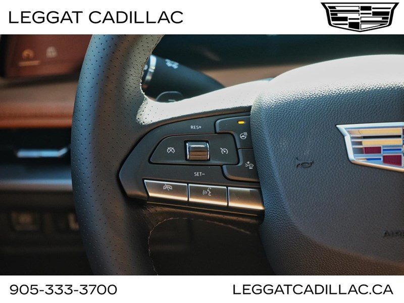 2025 Cadillac XT4 AWD 4dr Sport