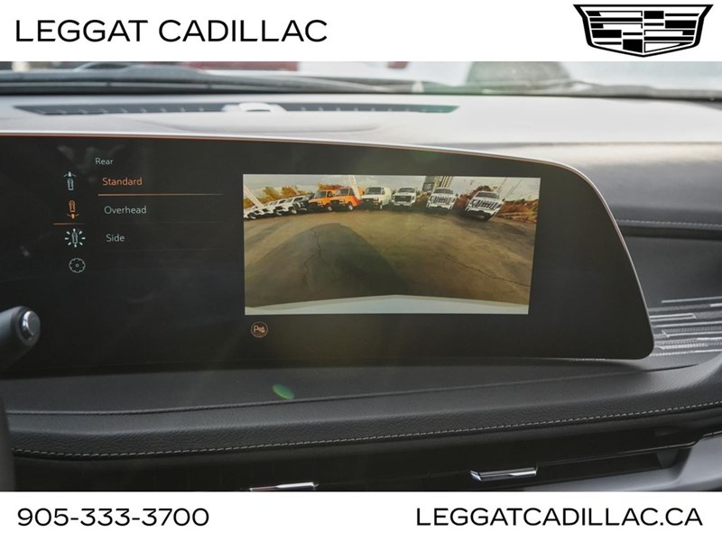 2025 Cadillac XT4 AWD 4dr Premium Luxury