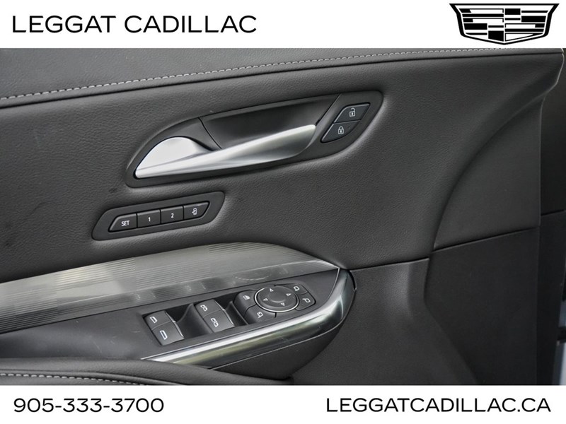 2025 Cadillac XT4 AWD 4dr Premium Luxury