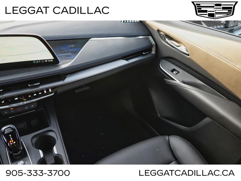 2025 Cadillac XT4 AWD 4dr Sport