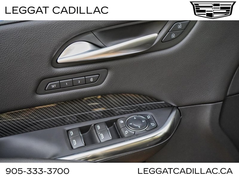 2025 Cadillac XT4 AWD 4dr Sport