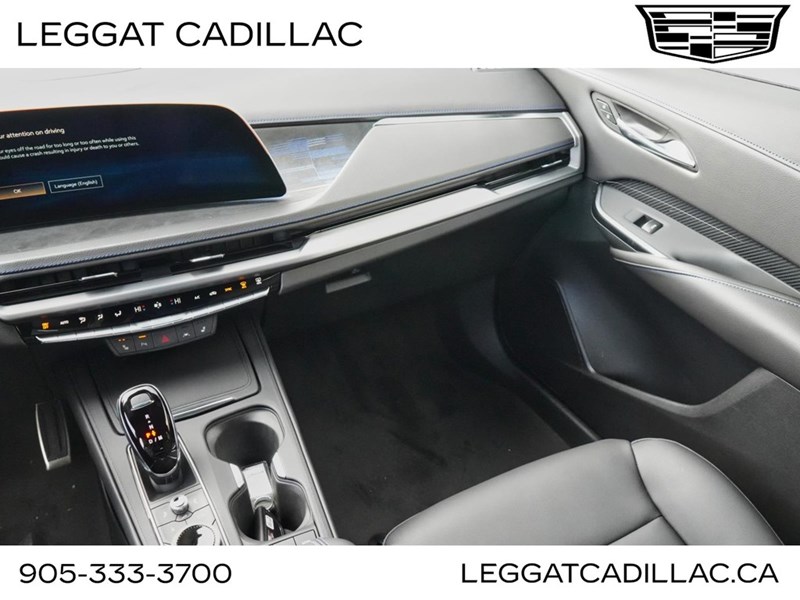 2025 Cadillac XT4 AWD 4dr Sport