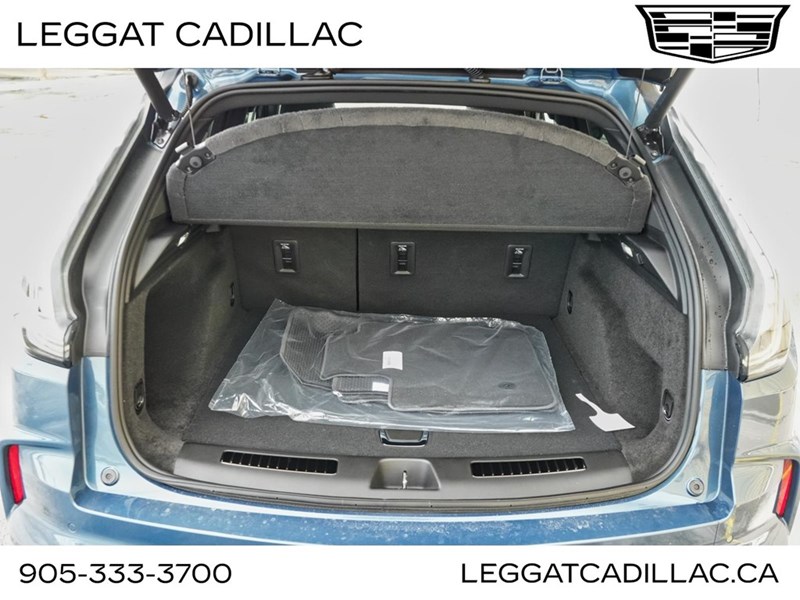 2025 Cadillac XT4 AWD 4dr Sport
