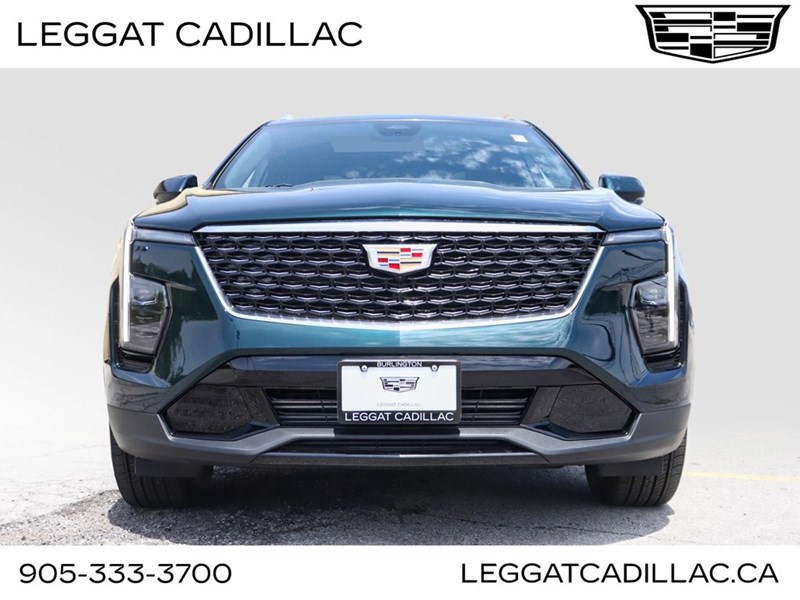 2025 Cadillac XT4 AWD 4dr Premium Luxury