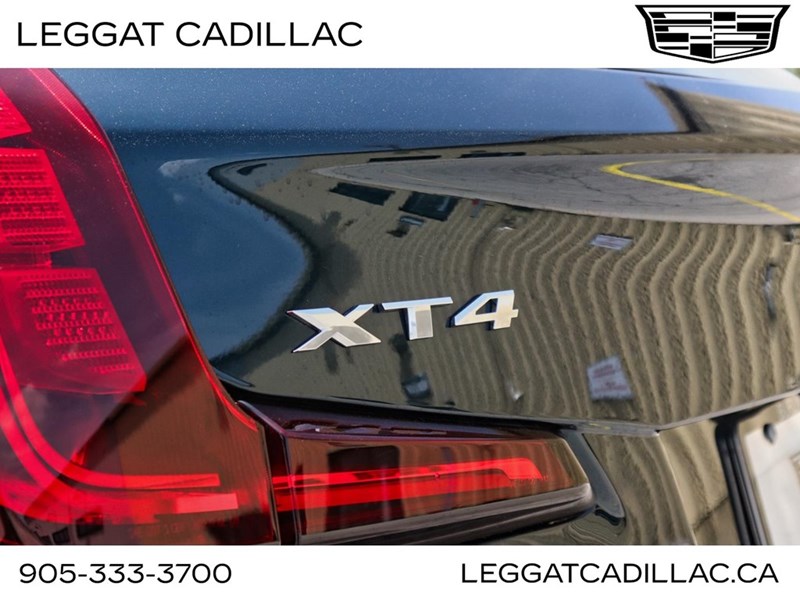 2025 Cadillac XT4 AWD 4dr Premium Luxury